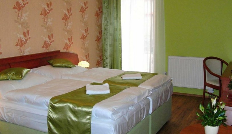 BARBORA Restaurant & Penzion Kutná Hora